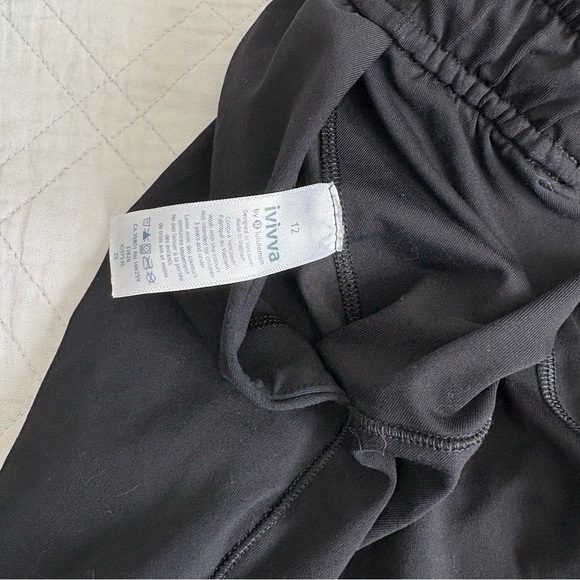 Lululemon Ivivva Black Activewear Joggers - Picture 6 of 6
